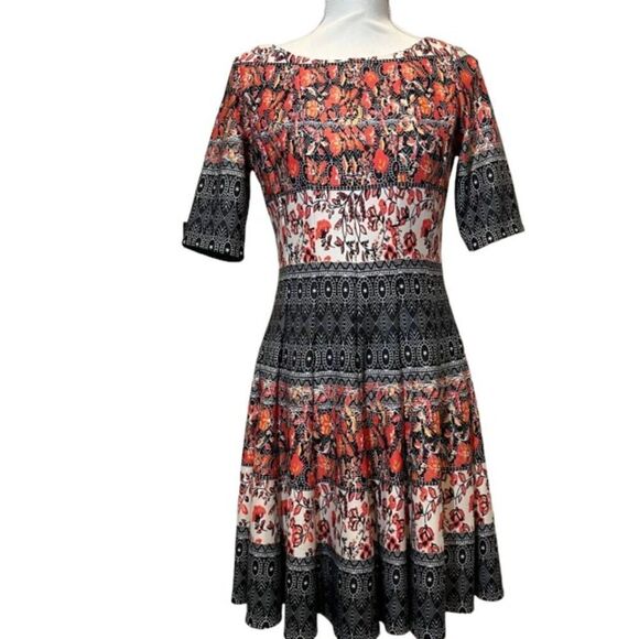 Julian Taylor Floral / Geo Black Red White Zipper Back 1/2 Sleeve Dress Size 6 - Picture 1 of 12
